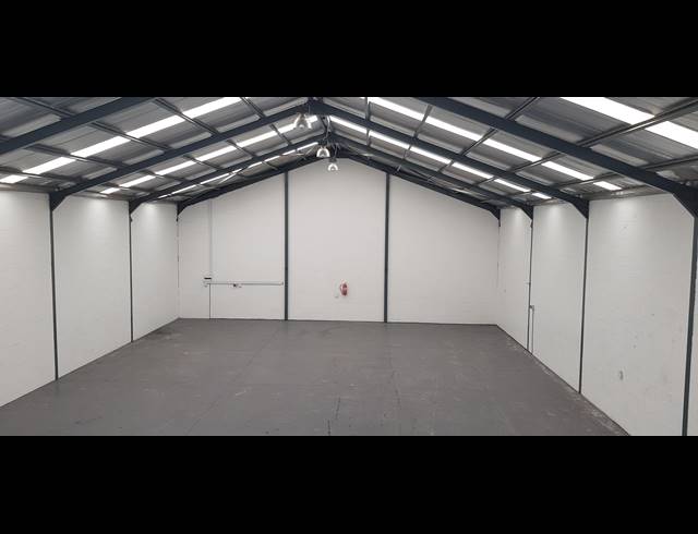 565M² WAREHOUSE TO LET IN KILLARNEY GARDENS